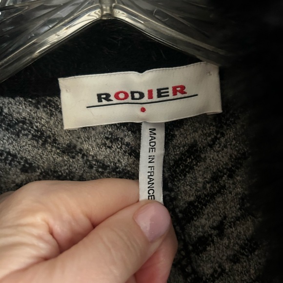 🎉NEW YEAR SALE RODIER France Black and Gray Patterned Cardigan, Large - Picture 3 of 5